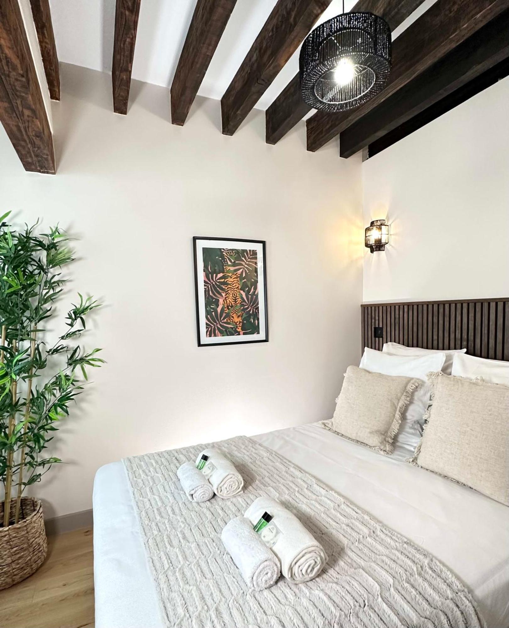 Le Marais' Finest Luxurious Apartment Paris Luaran gambar